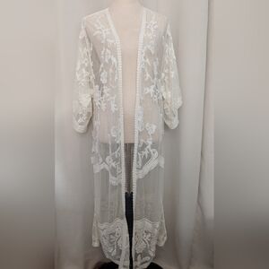 Dizzy Gal Cream Colored Long Lace Kimono, Size M